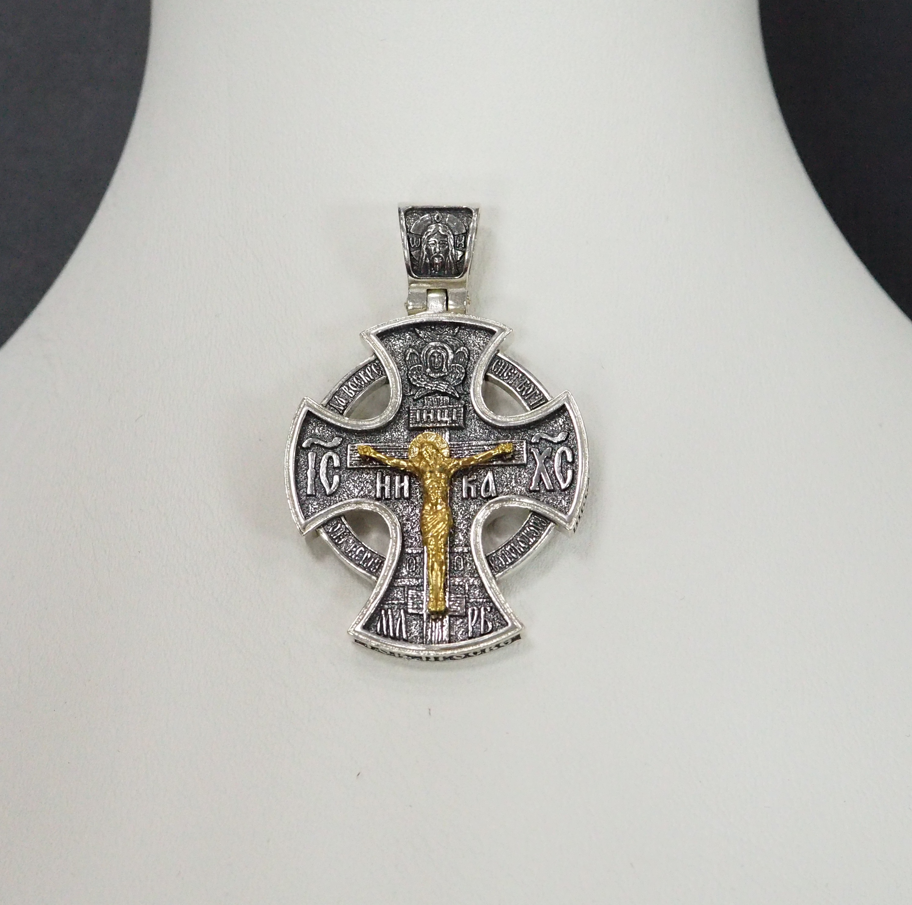 Серебряная подвеска-крест